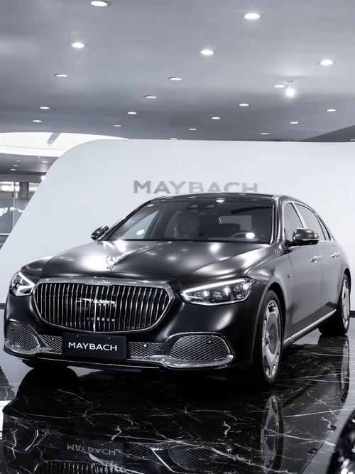 重庆166岚图汽车的售后服务让用户无忧出行，迈巴赫未来的豪华车趋势